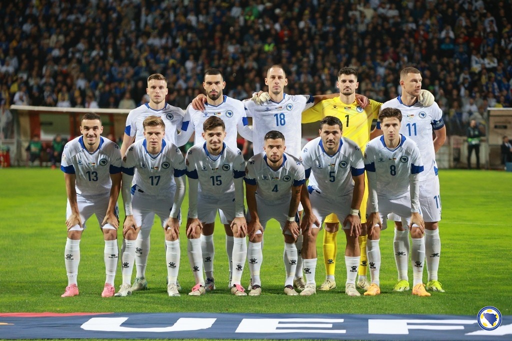 teamfoto voor Bosnië en Herzegovina